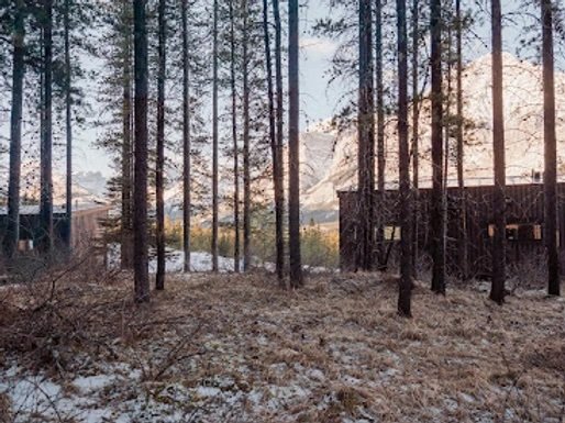 Discover the Magic of Custom Glamping