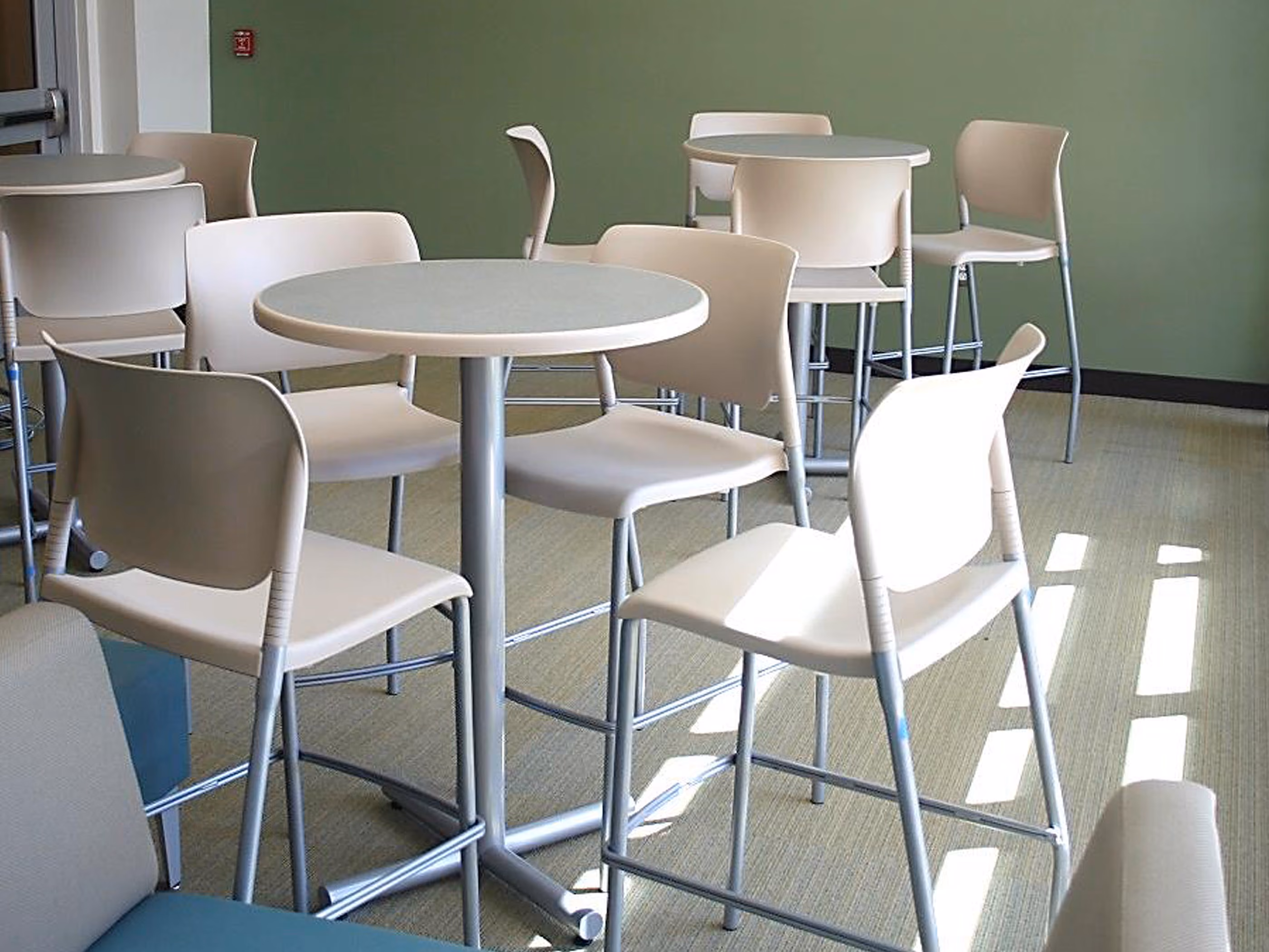 Extol Performance Table gallery view 4