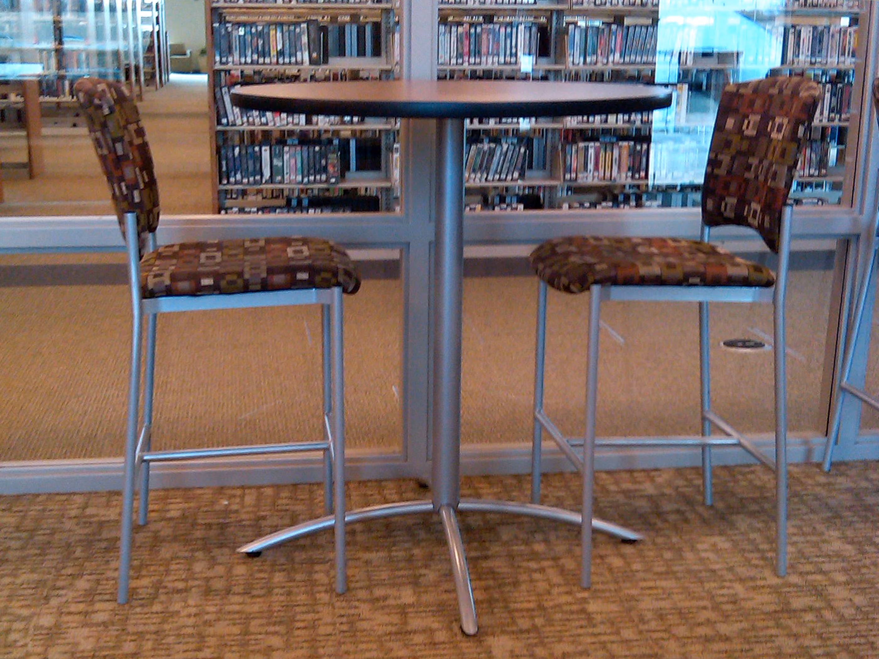 Arches Performance Table gallery view 11