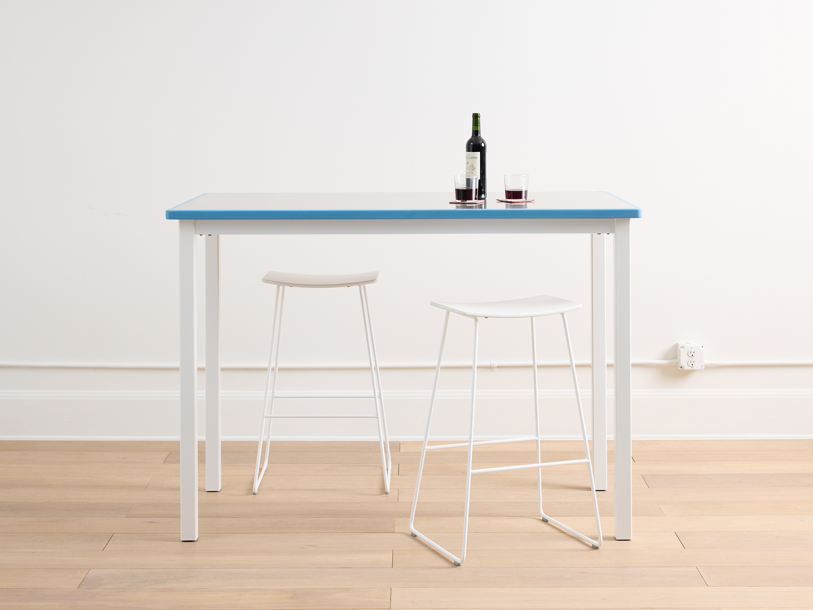 Drew Table gallery view 7