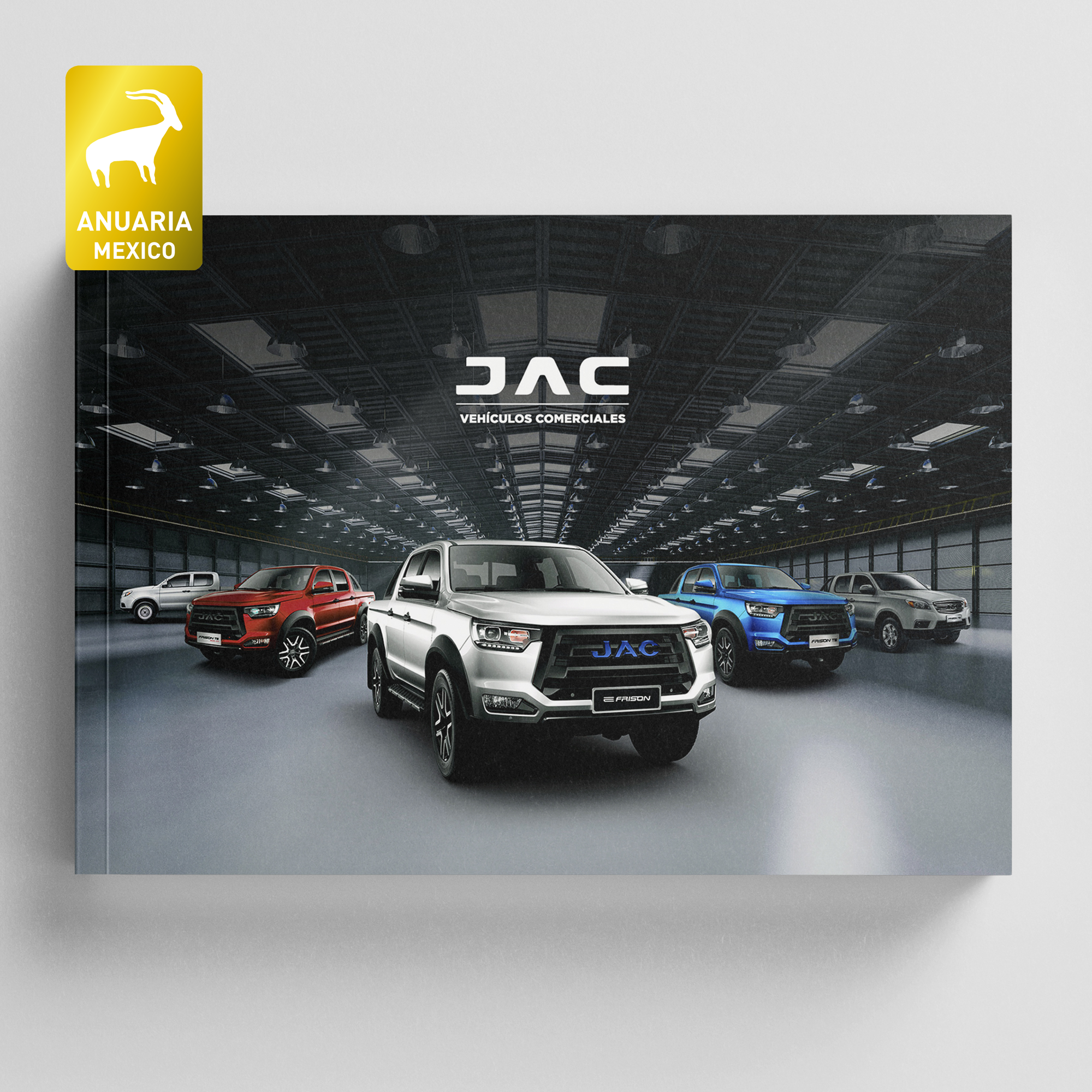 Diseño editorial de Catálogo de vehículos comerciales JAC México con premio Anuaria México por Aditivo Agencia en México
