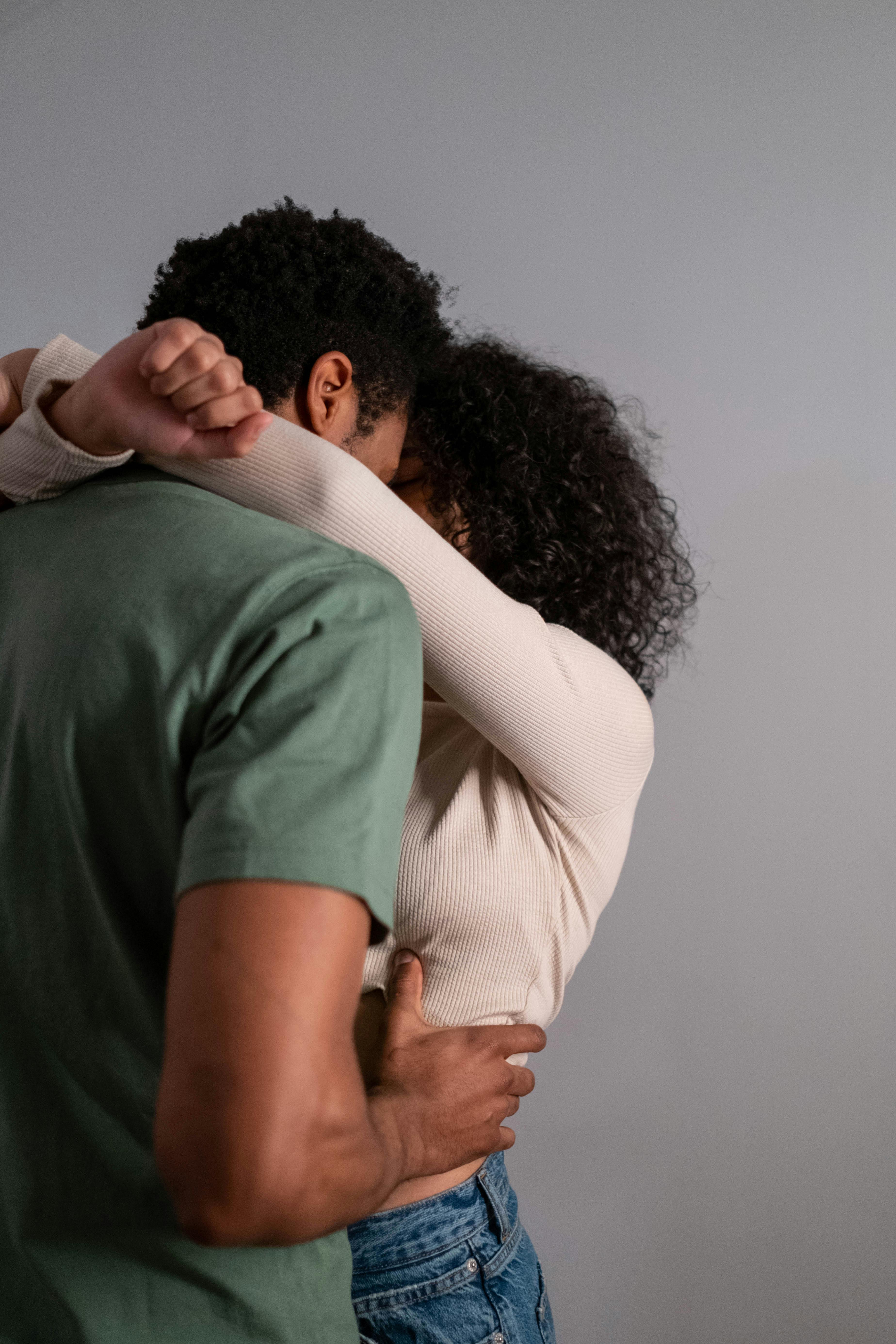 Photo by cottonbro studio: https://www.pexels.com/photo/woman-embracing-a-man-6474009/