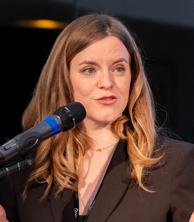 Photo of Rebekah Tweed