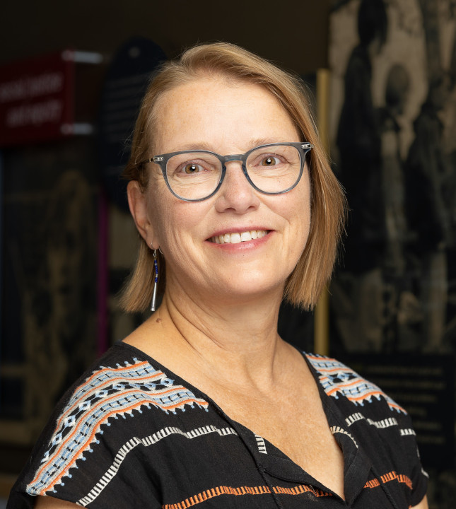 Photo of Laura Dresser