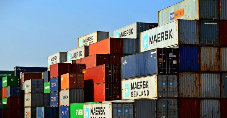 Hardware Product Logistics And Shipping Planning
