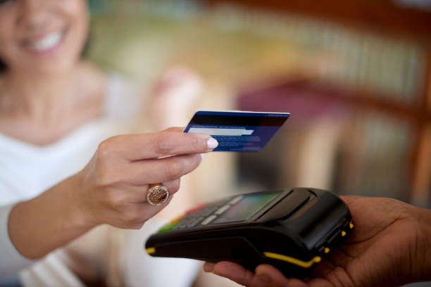 What are the alternatives to a merchant cash advance? | Bright to pay off Debt