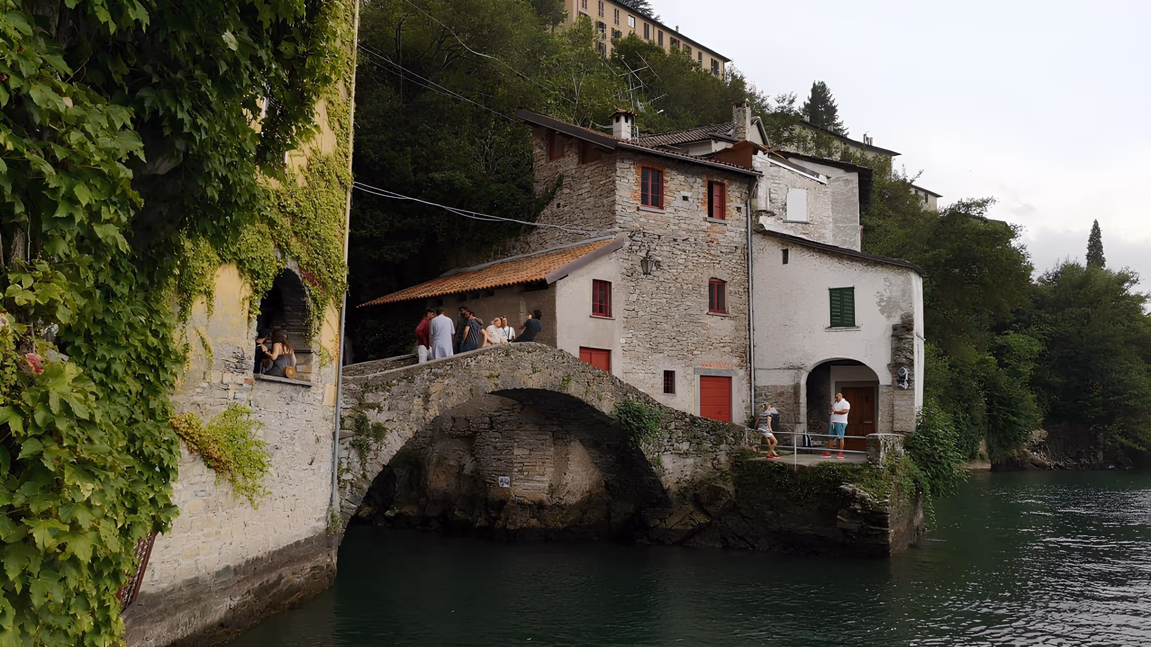 Nesso gorge