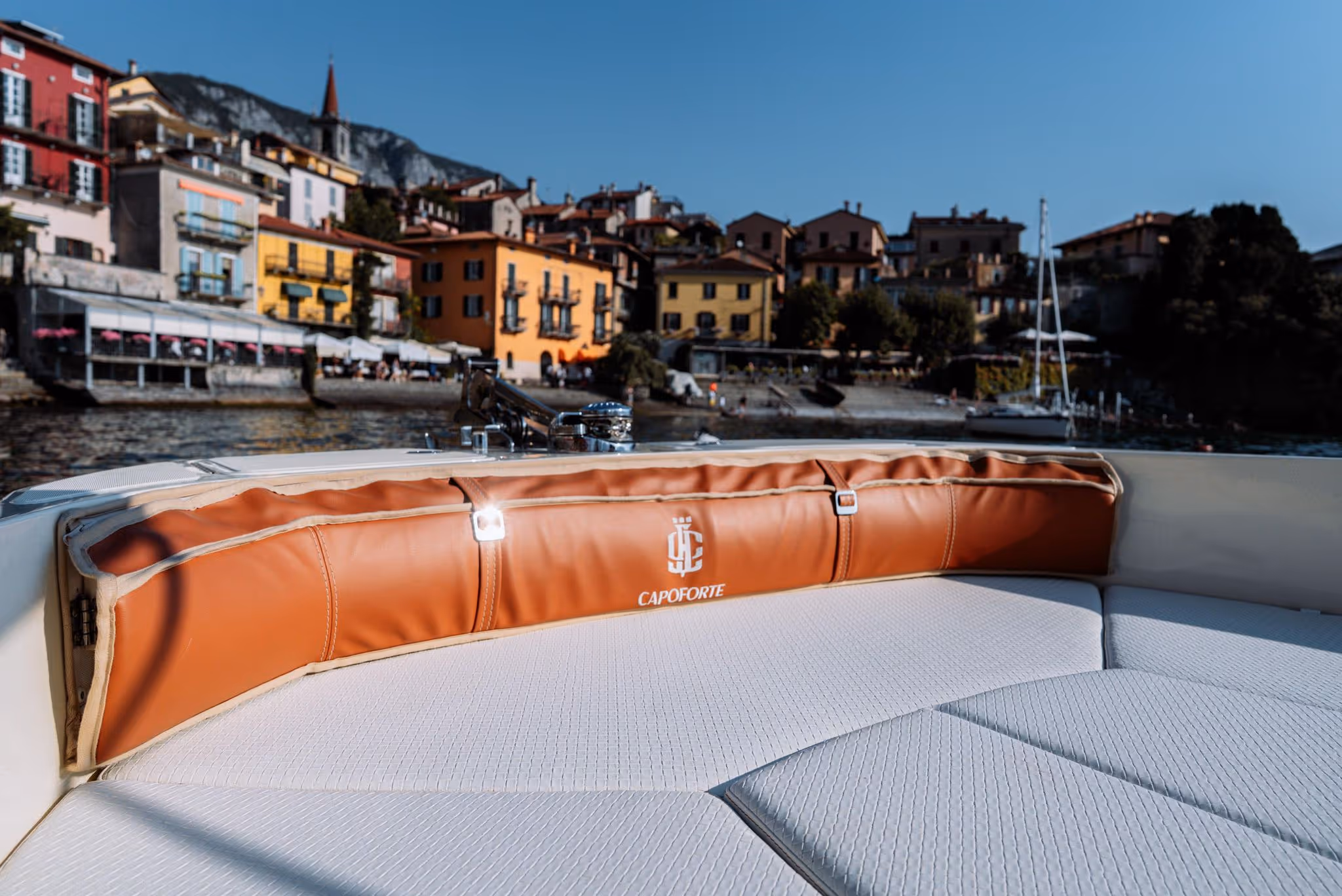 Private and sharing boat tours on lake Como, Italy. Capoforte boat