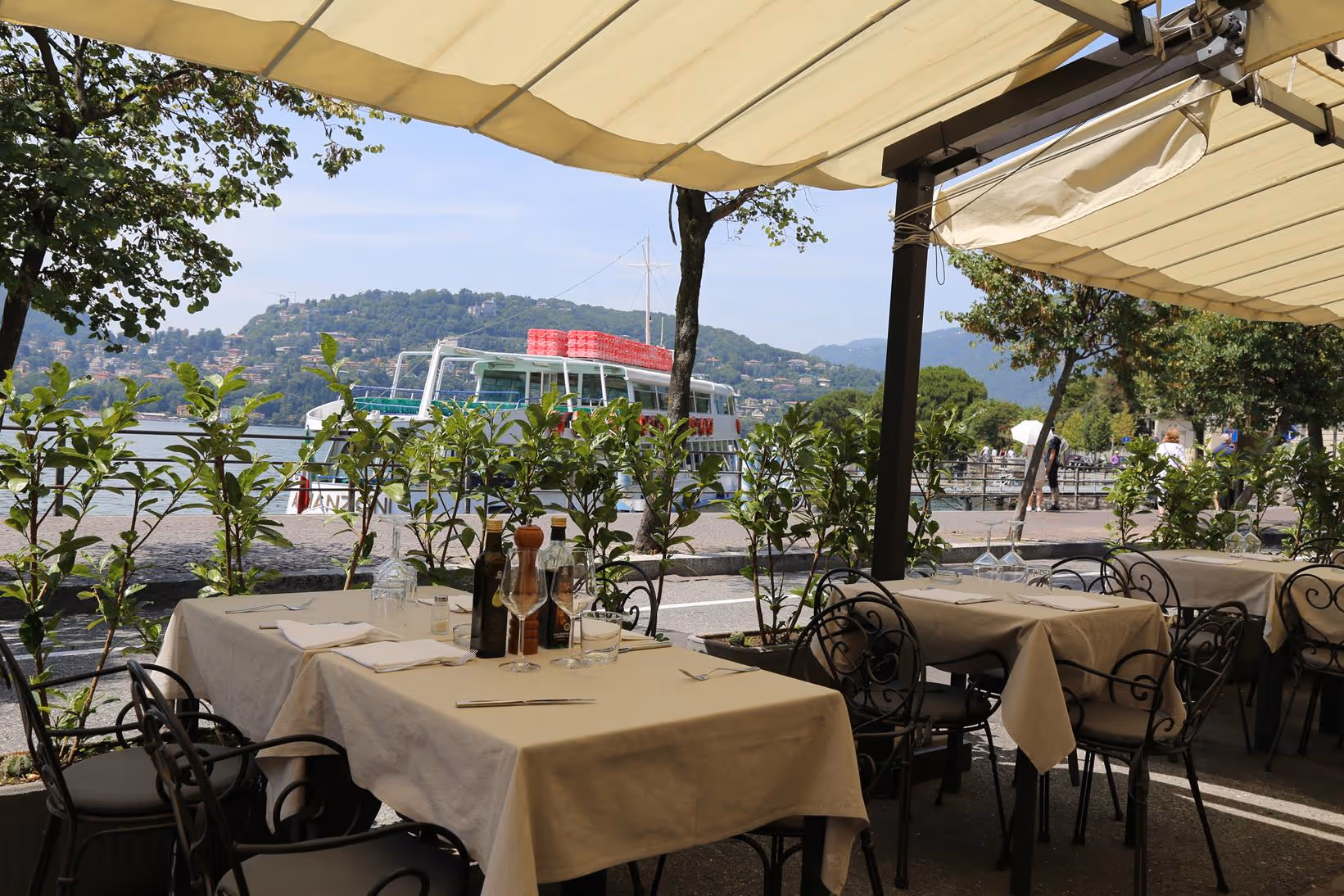 Cervo restaurant, Como, Italy