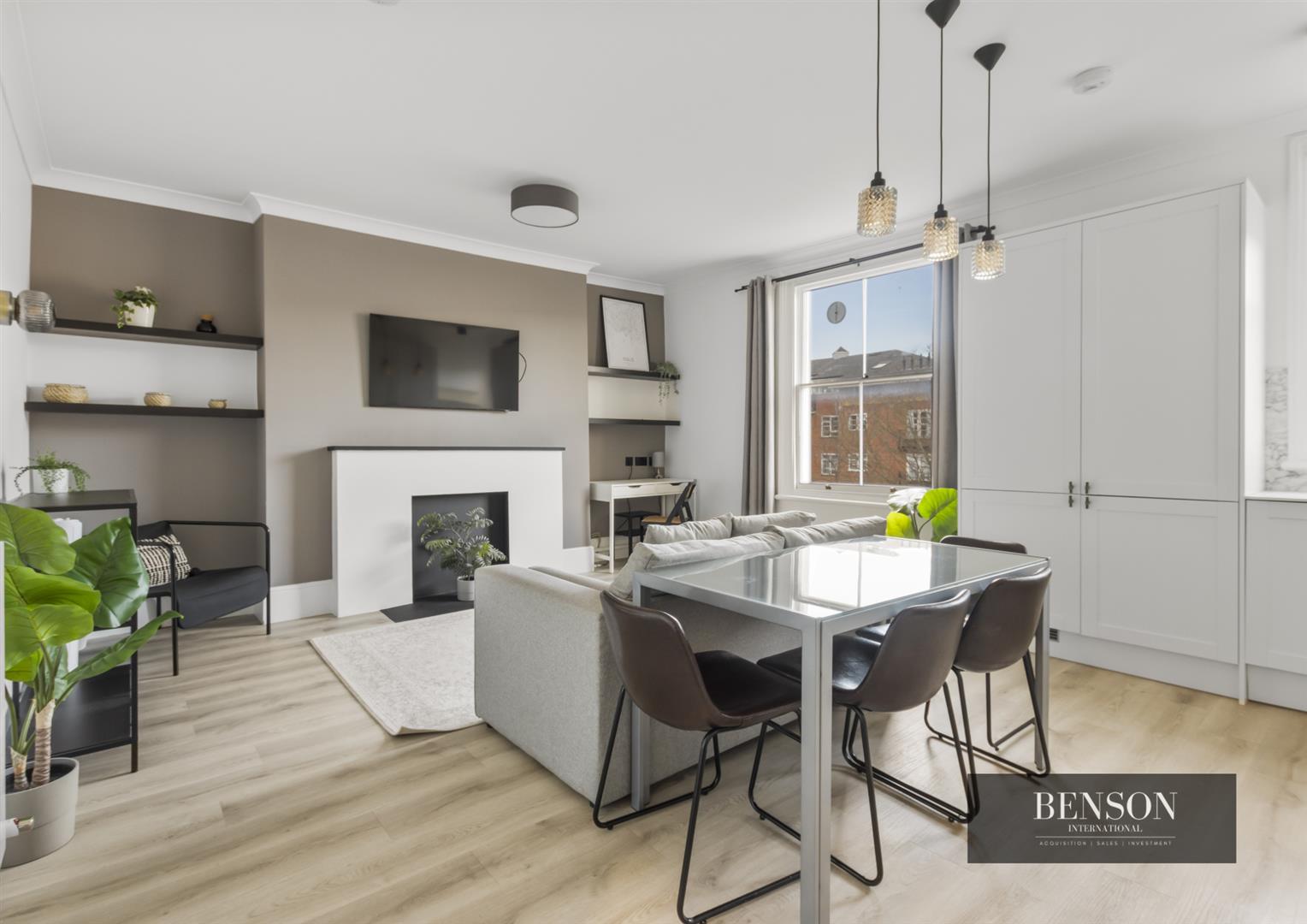 Flat D, 107, Shirland Road