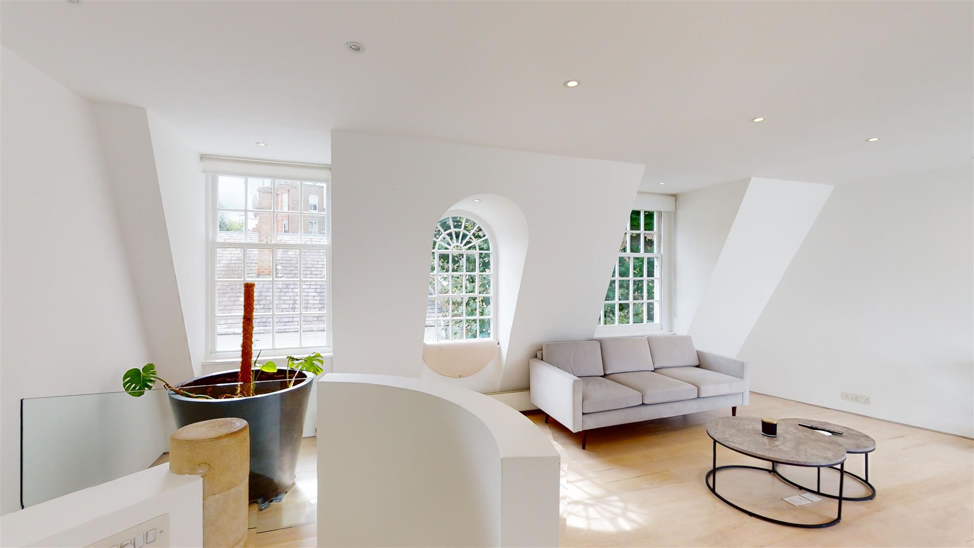24, Hesper Mews