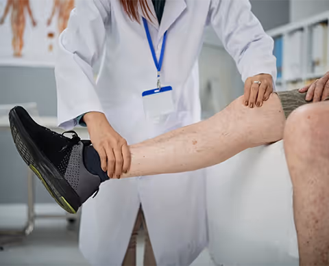 Doctor in Los Angeles uses advanced techniques, honest communication, individualized treatments to treat patient.