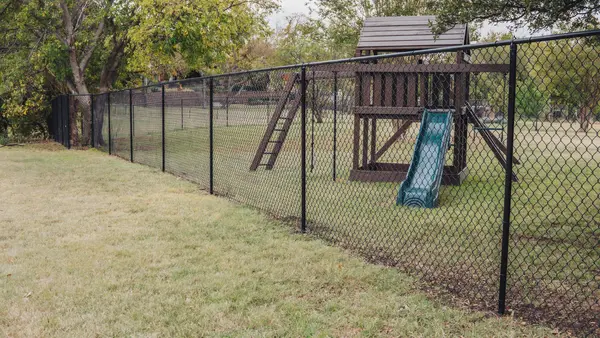 Horizontal Wood Fence | Texas Select Fencing