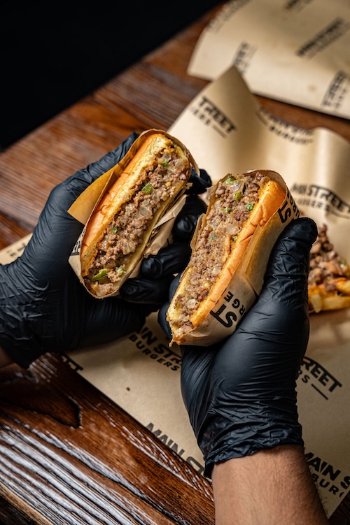 image of the serving area of the food truck 3