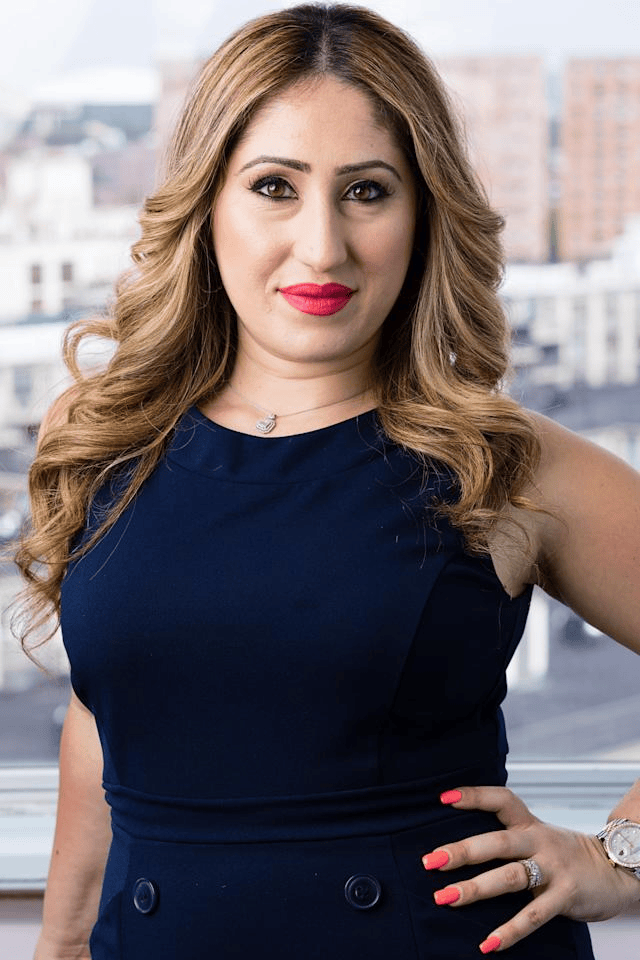 Photo of Rachel M, Real Estate Agent