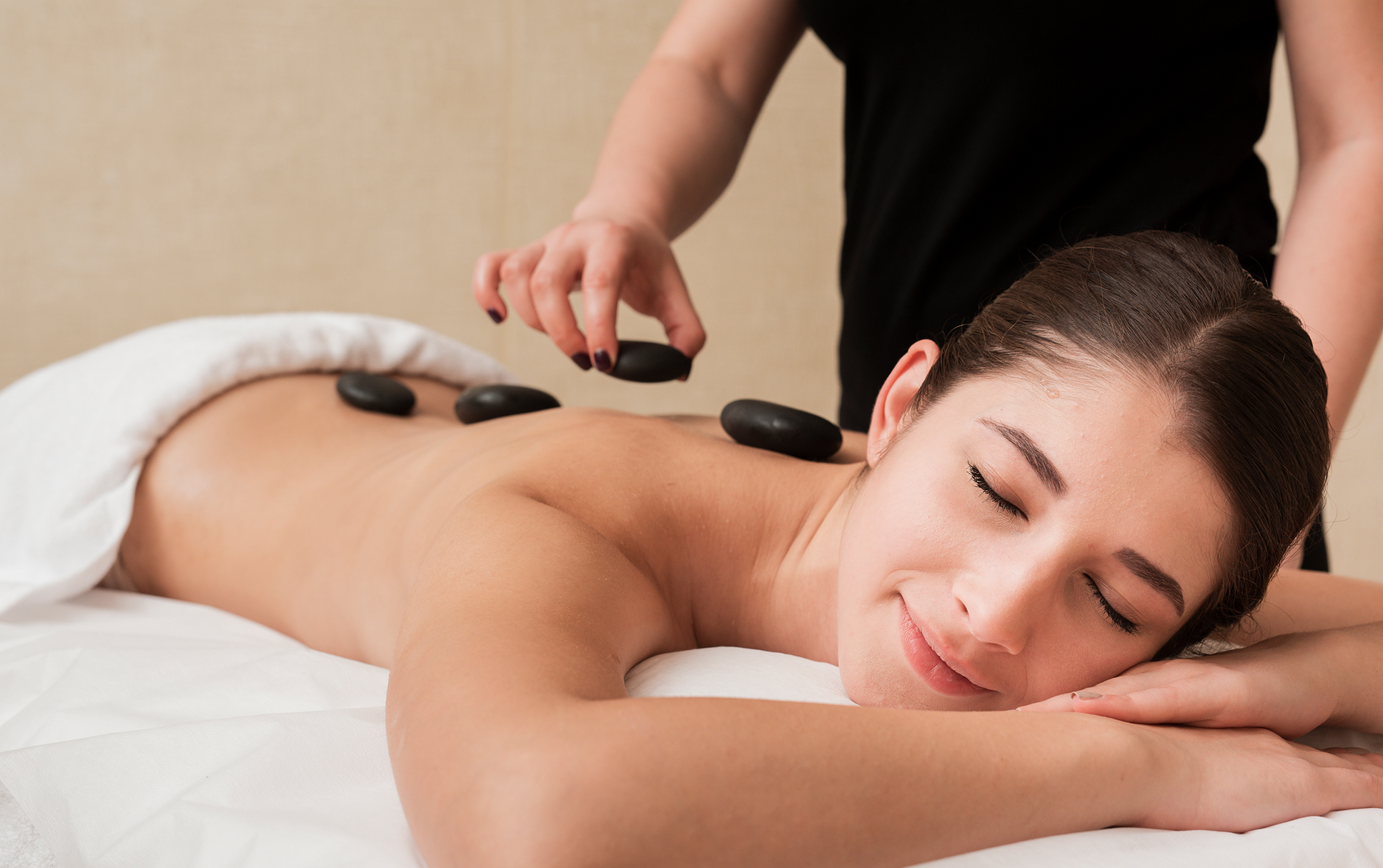 Getting weekly massages helps your health 