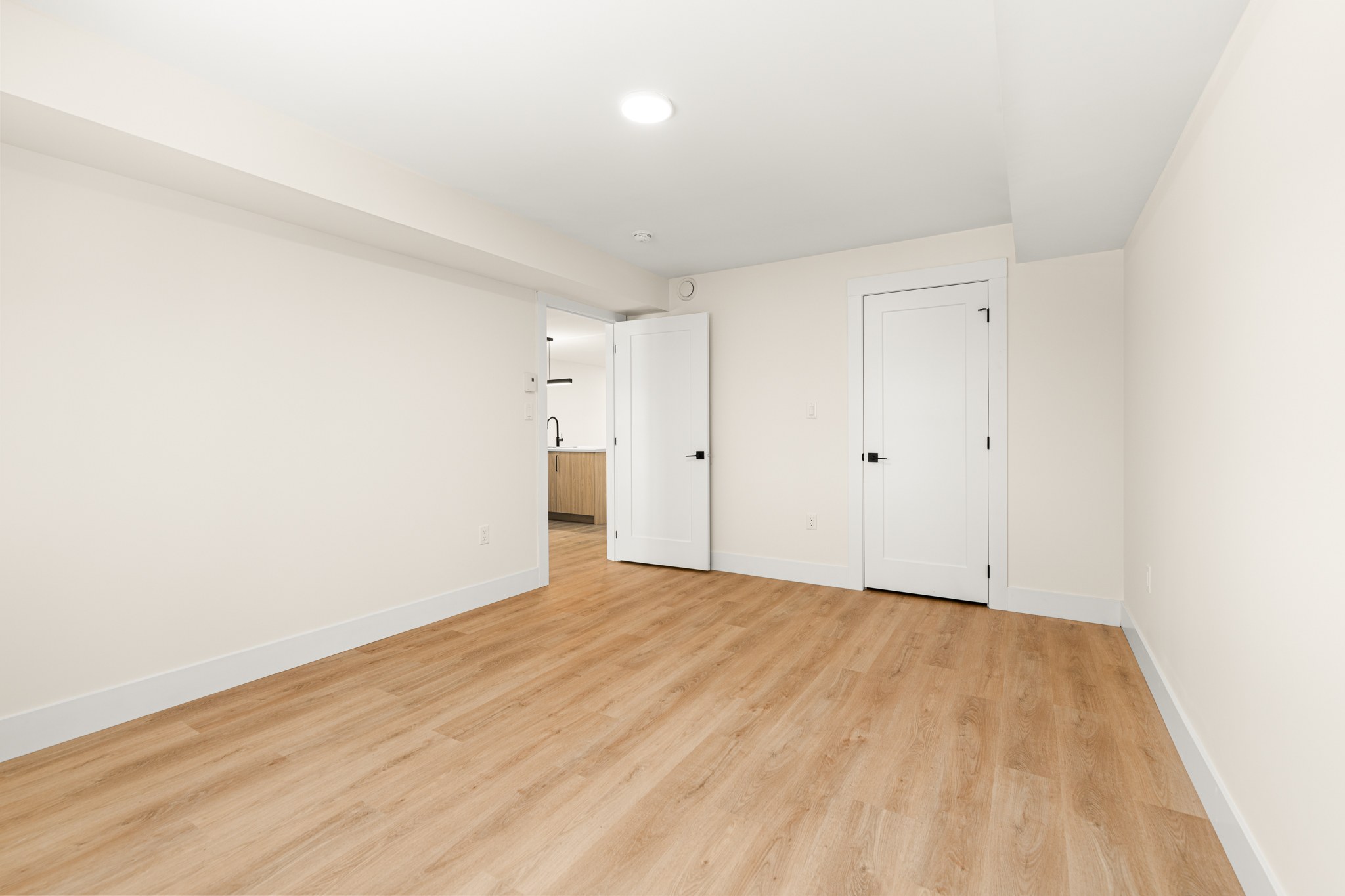 Actual available unit photo