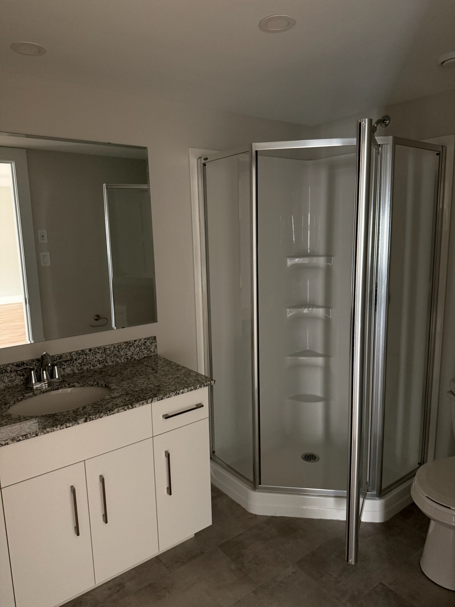 Actual available unit photo