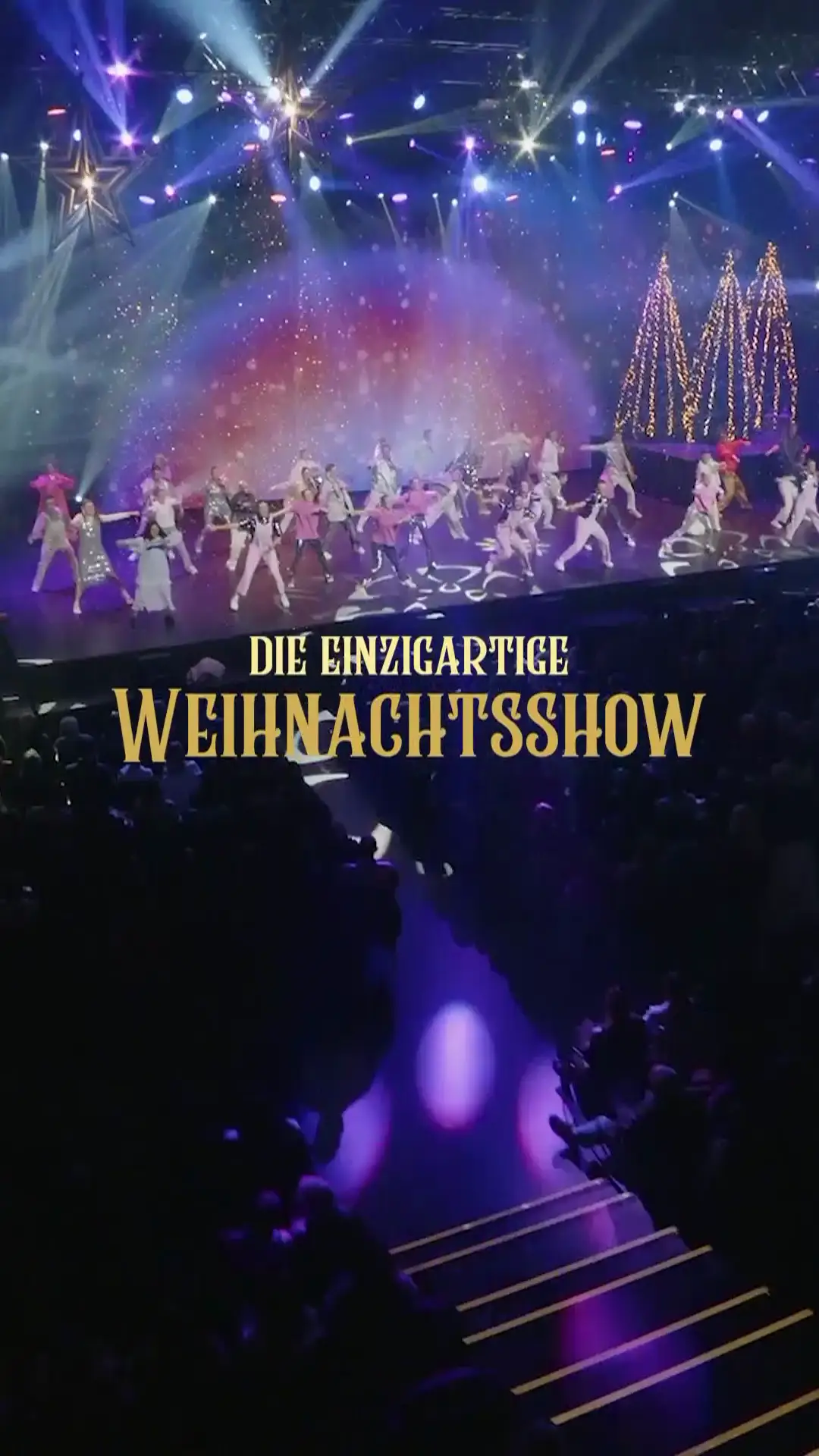 Flyer mit Bühnenszene der ICF Christmas Experience. Tänzer, Lichter und festliche Atmosphäre mit Text: „Die einzigartige Weihnachtsshow“.