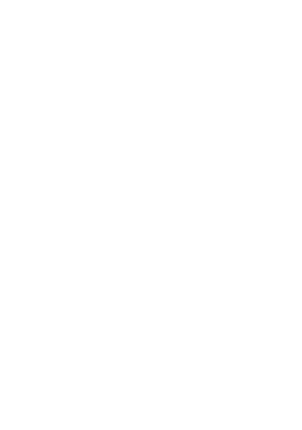 Pianta architettonica in bianco e nero di un soggiorno con divano a forma di L, tavolino, libreria, camino e una poltrona con pouf.