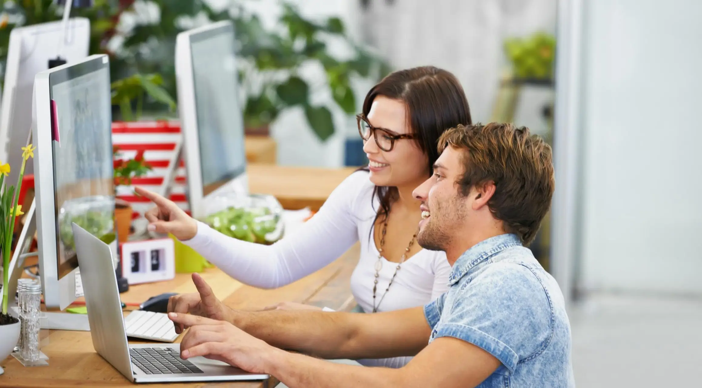 Best Website Design & Development Company in Ahmedabad: Responsive Website Solutions for Modern Businesses