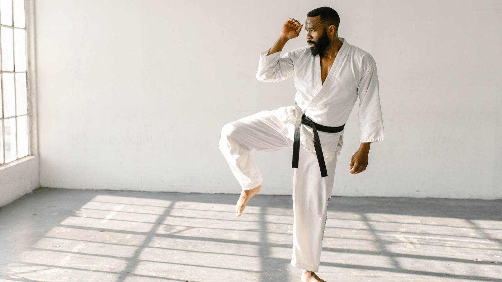 Sinnvoll wiederholen: Wie du eine Karate-Technik zu Hause richtig übst