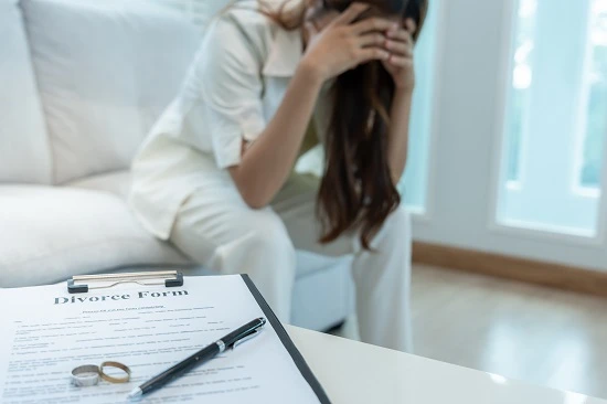 Should I Get a Divorce? Things to Consider.