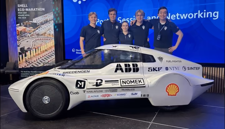 Team 2026 with Fuel Fighter 7 at Shell Eco-marathon