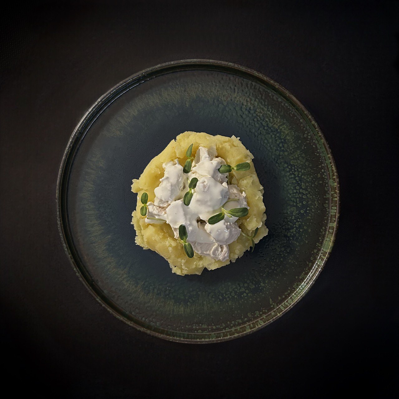 Ніжна індичка  у вершковому соусі з картопляним пюре