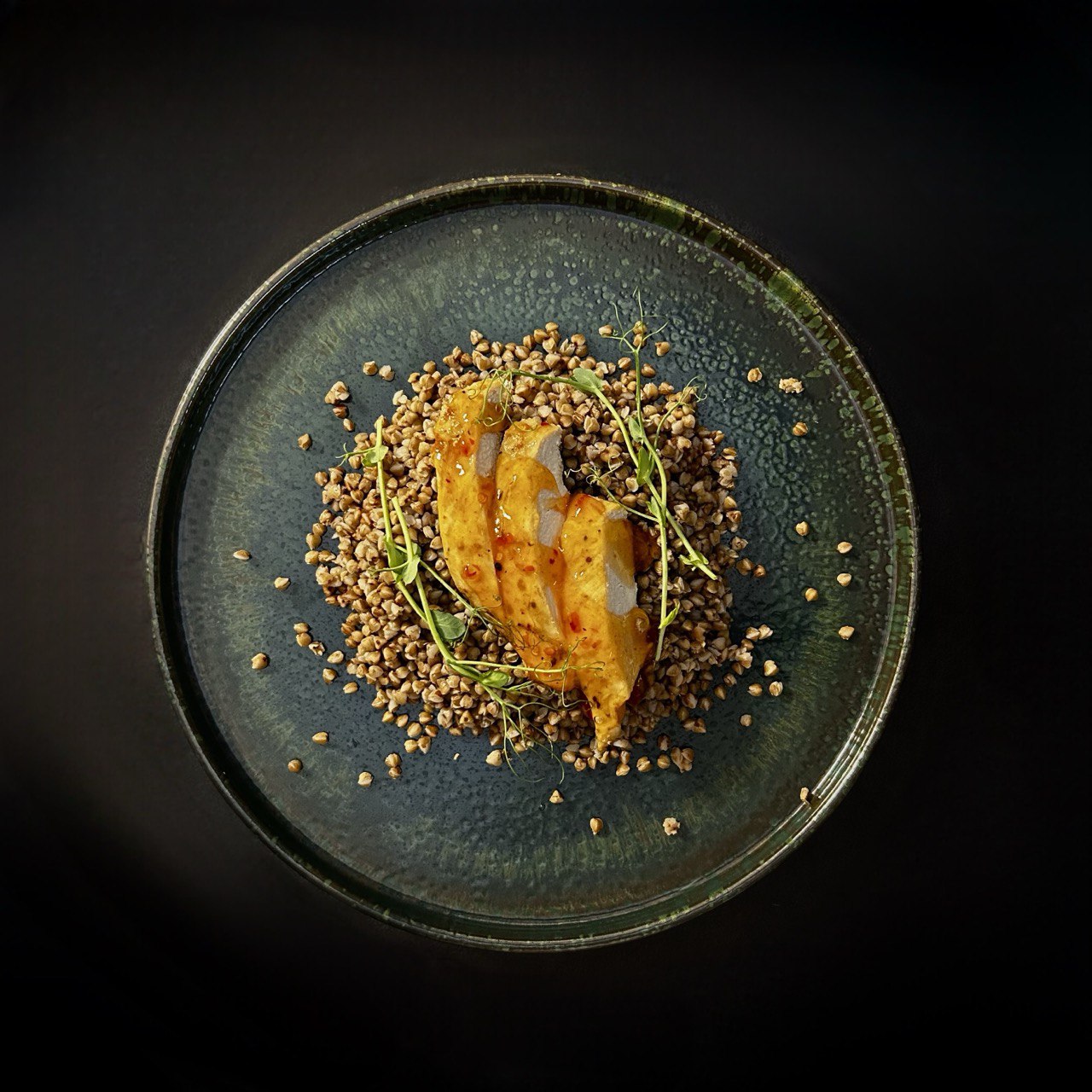 Курка в кисло-солодкому соусі з гречаною кашею