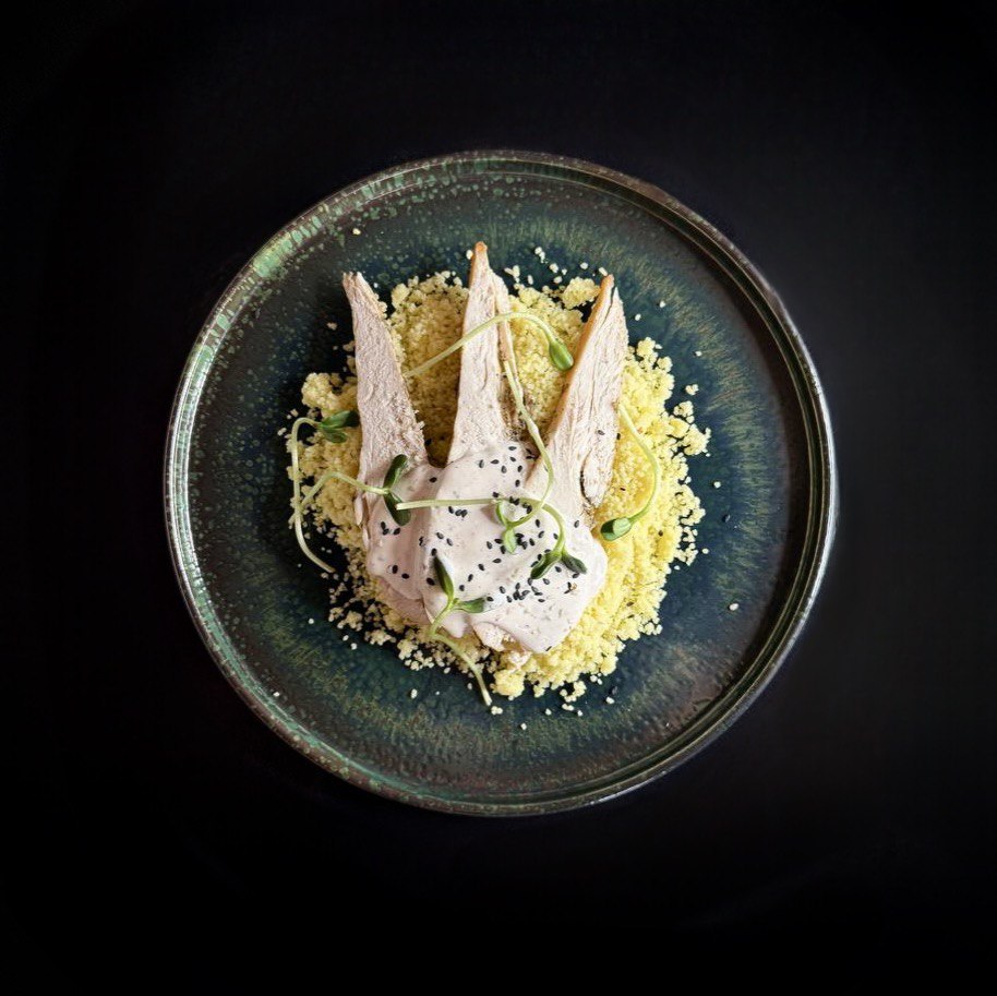 Курка Альфредо з карі пастою та кус кус