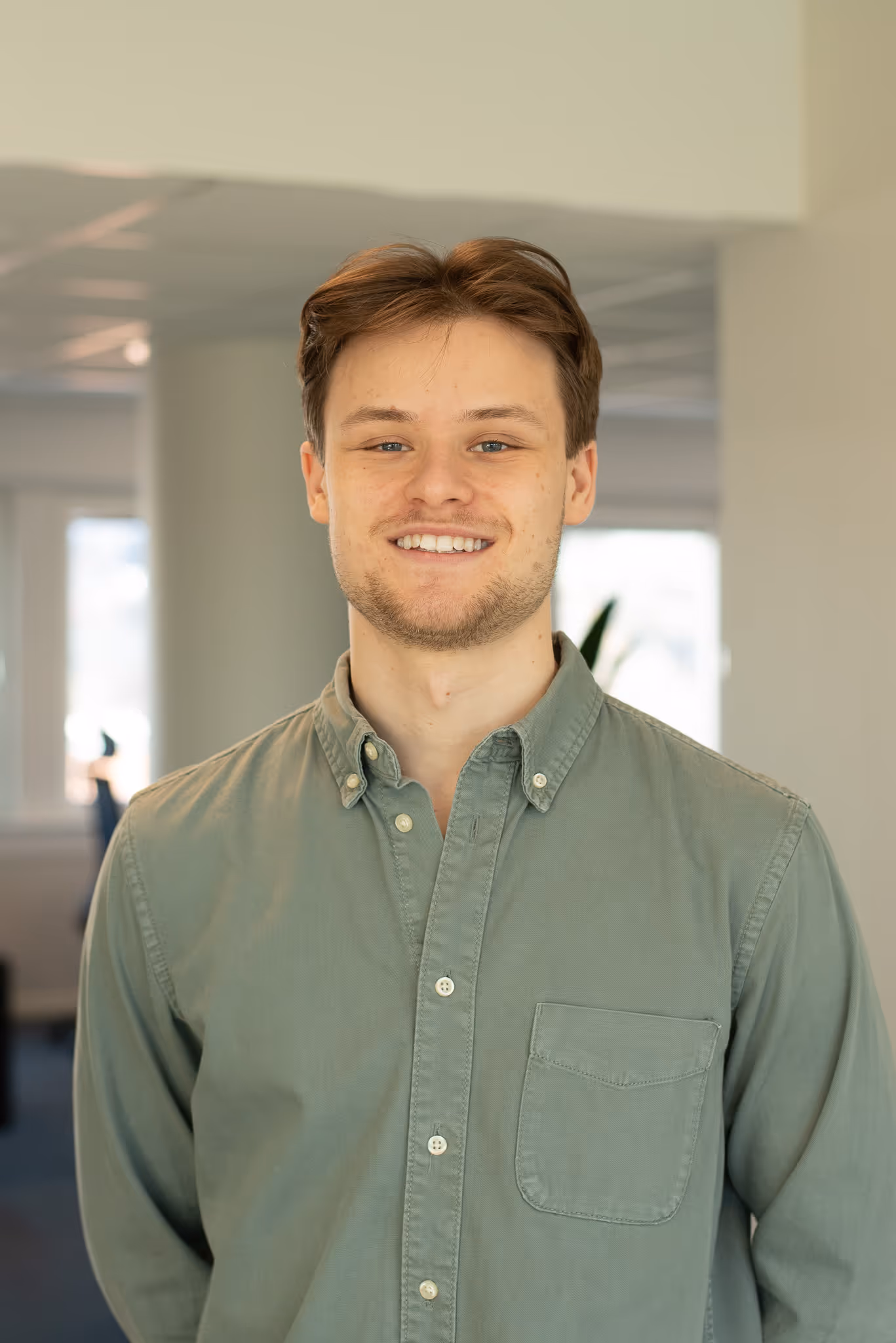 Team collaboration at Find My Factory headquarters