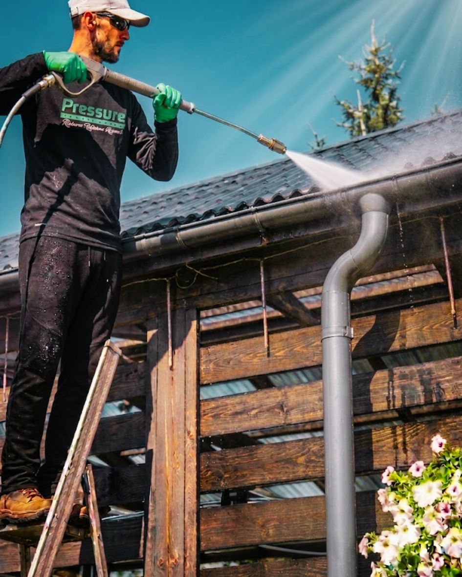 Gutter cleaning and brightening