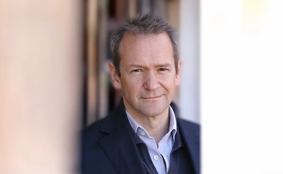 Alexander Armstrong, actor, baritone and Classic FM host, performing at The Roaring 20s, JAM on The Marsh 2026.