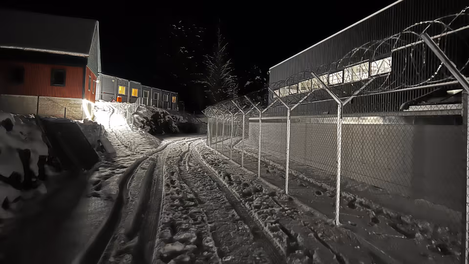 Industrigjerde i snødekt område