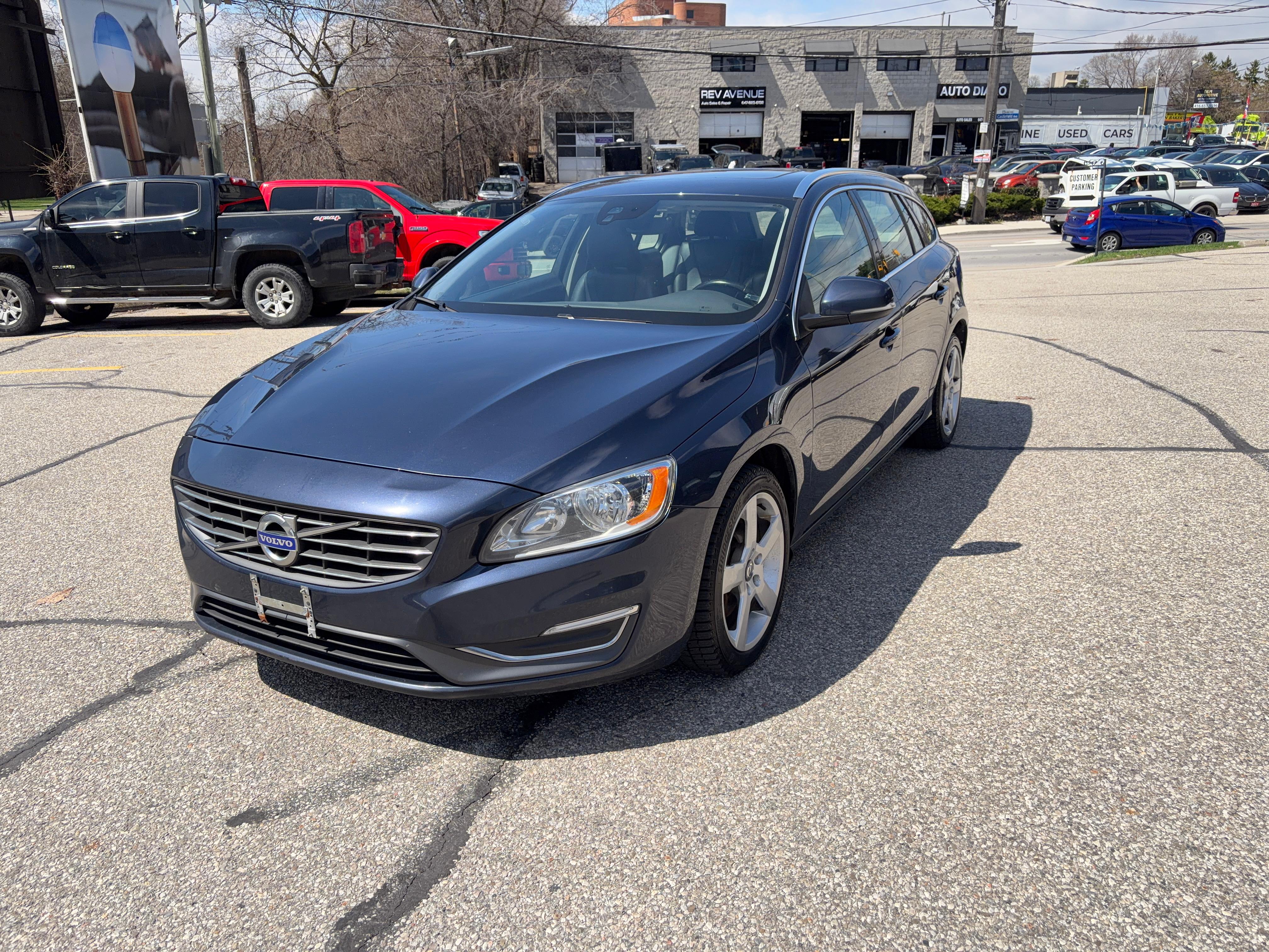 2015 Volvo V60 Premier