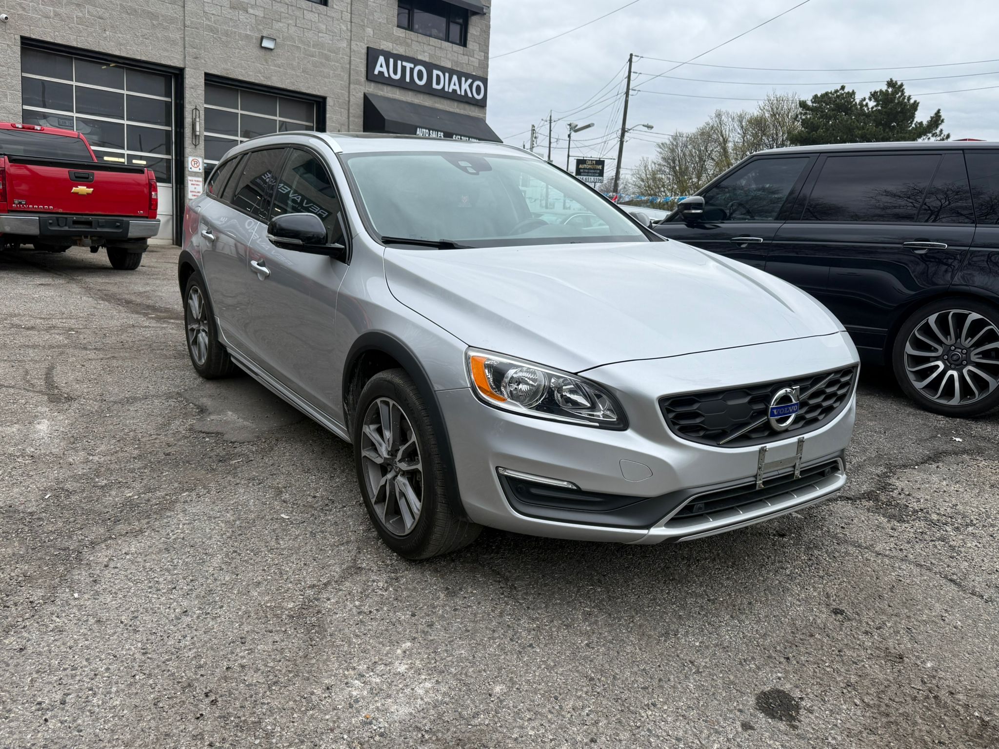 2015 Volvo V60 Cross Country Premier+