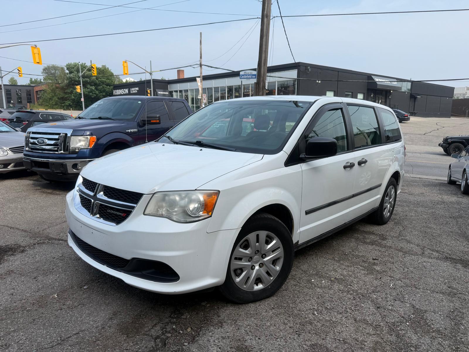 2014 DODGE GRAND CARAVAN SE