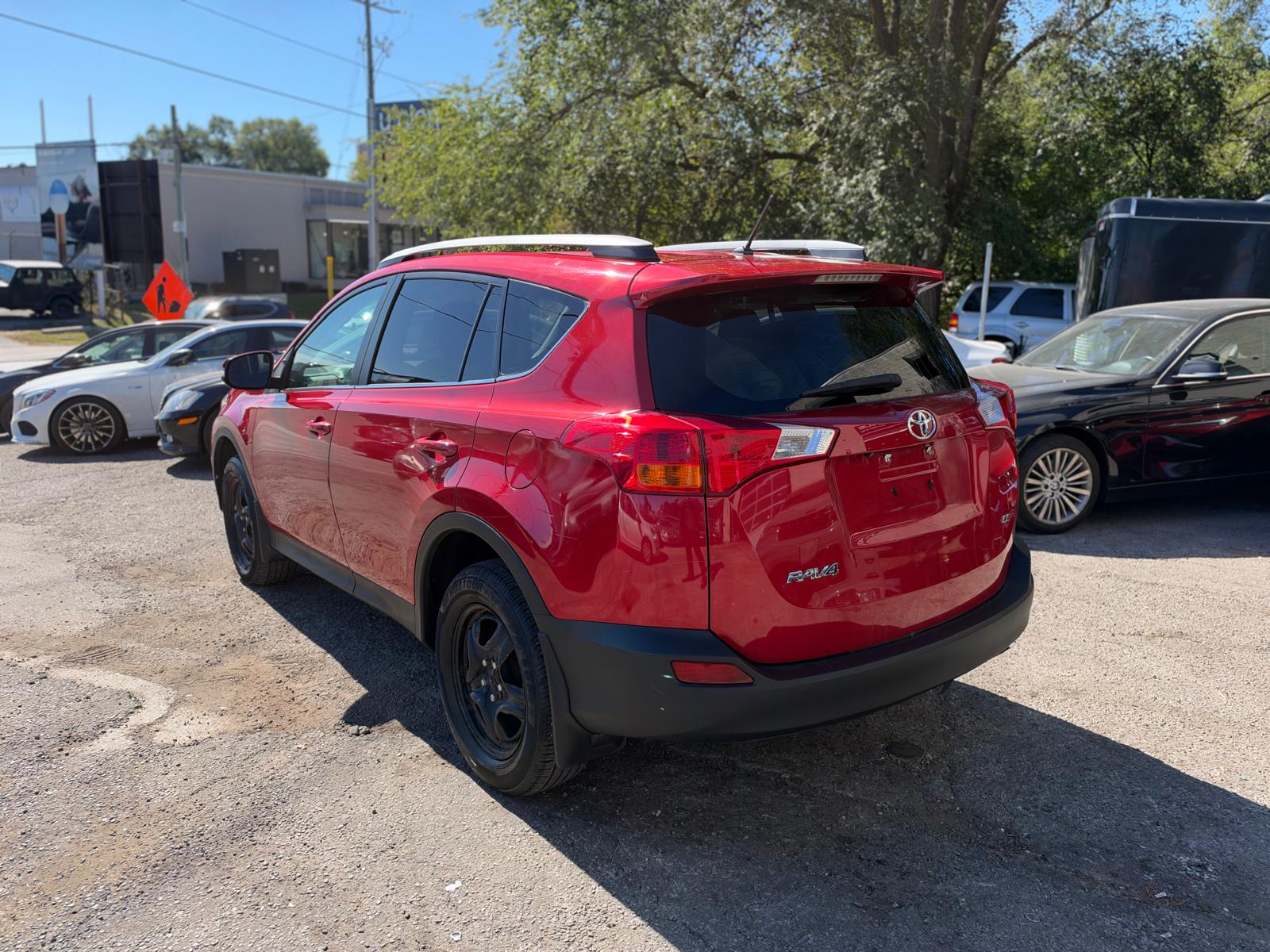 2014 TOYOTA RAV4 LE