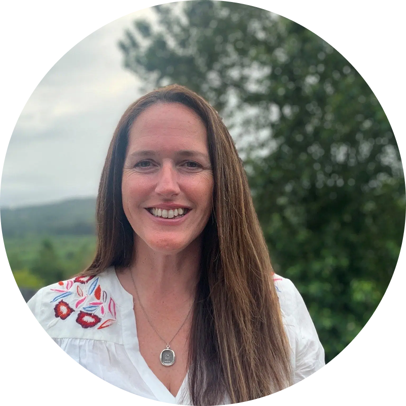 Headshot of Elizabeth Partridge