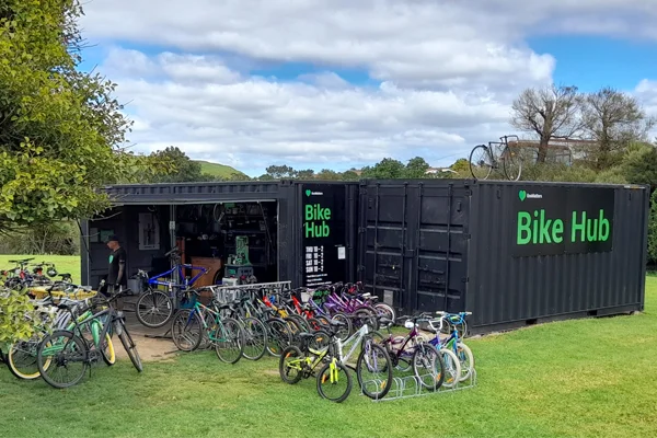 Bike hub for bike repairs and sharing