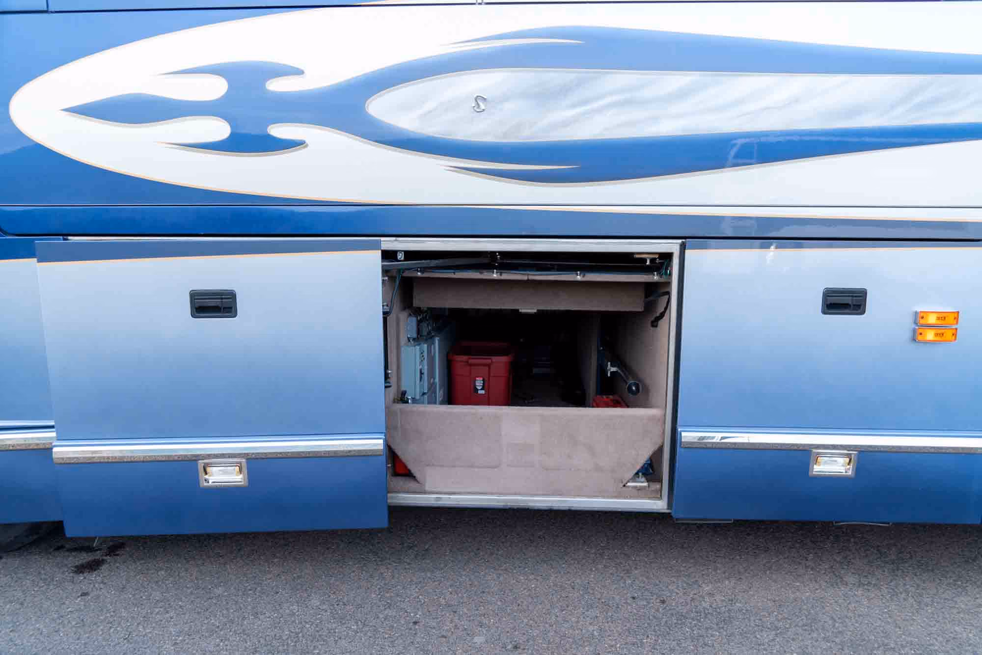 Under coach storage in Marathon Coach 0735