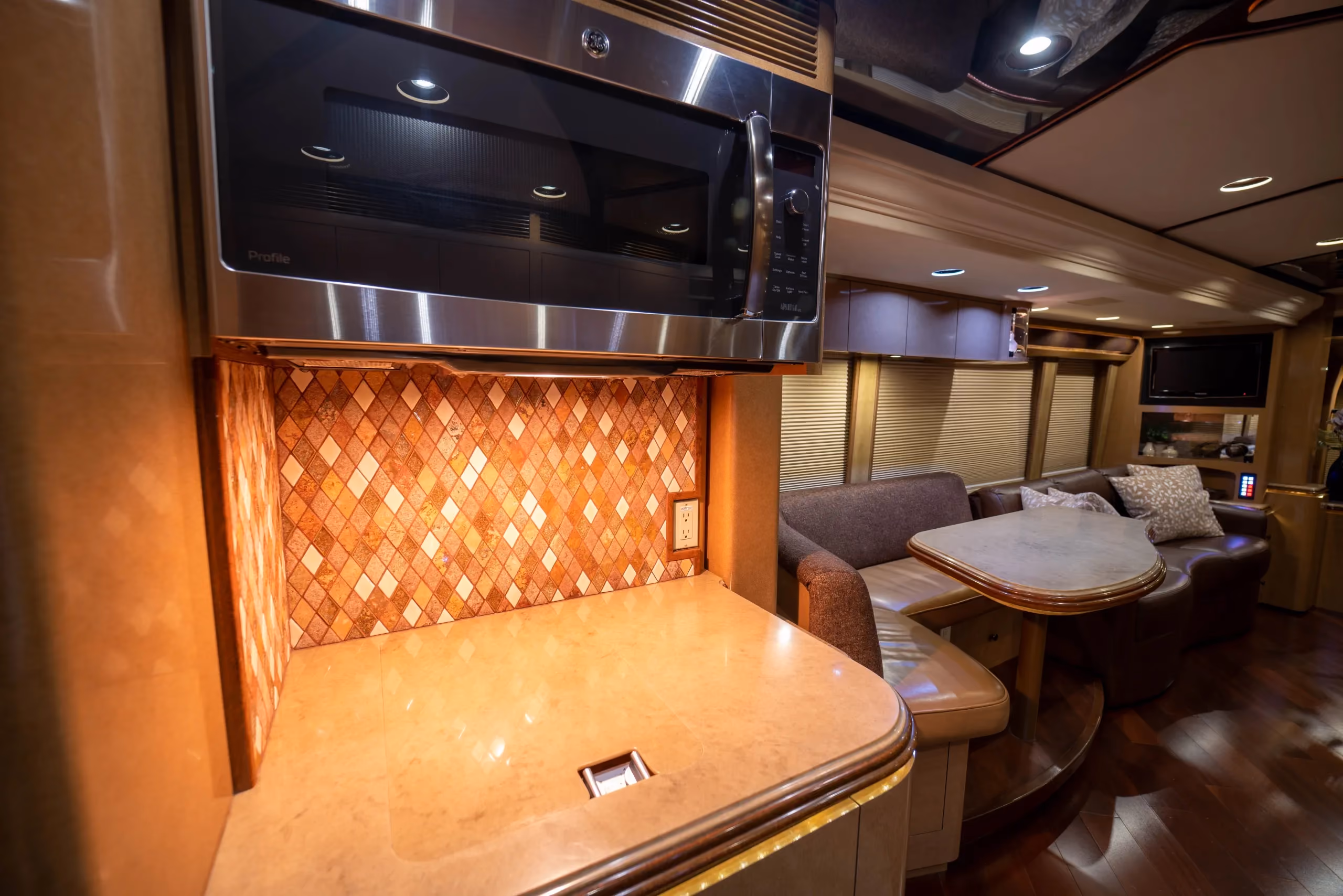 Interior finish and trim detail in Marathon Coach 1176