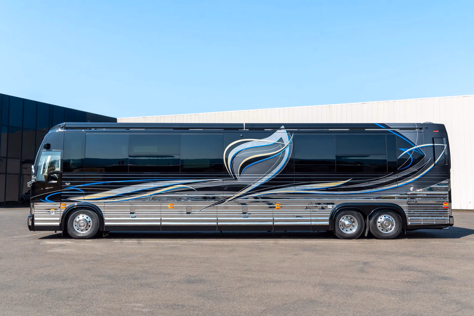Marathon Coach #1373