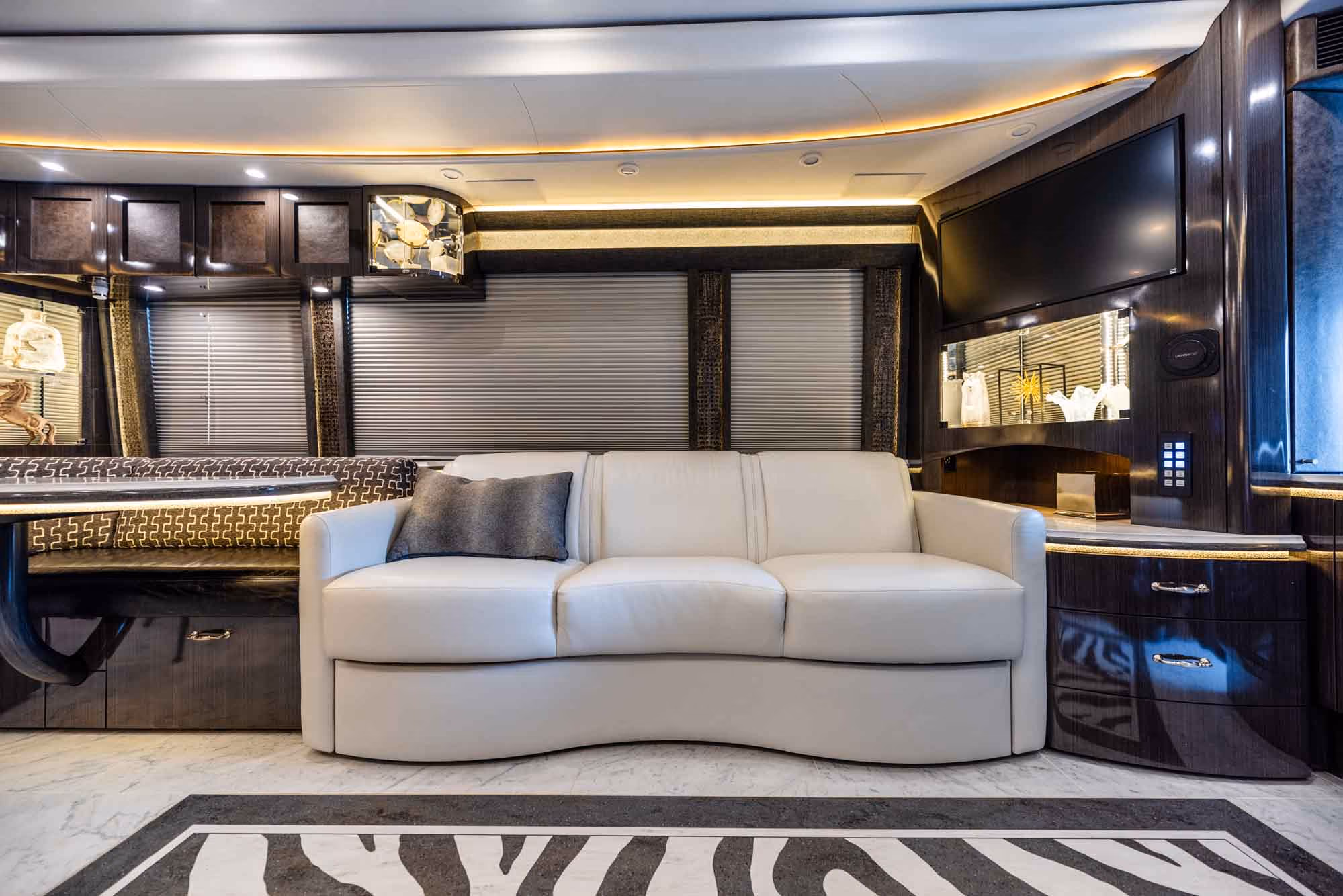 Interior bedroom finish detail in Marathon Coach 1321
