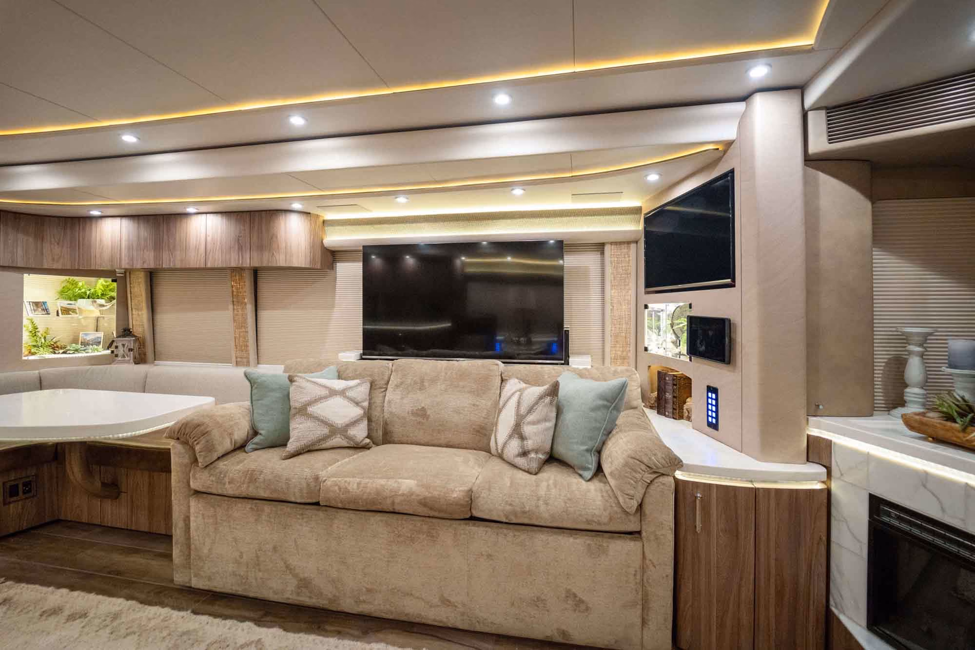 Interior overview of Marathon Coach 1287
