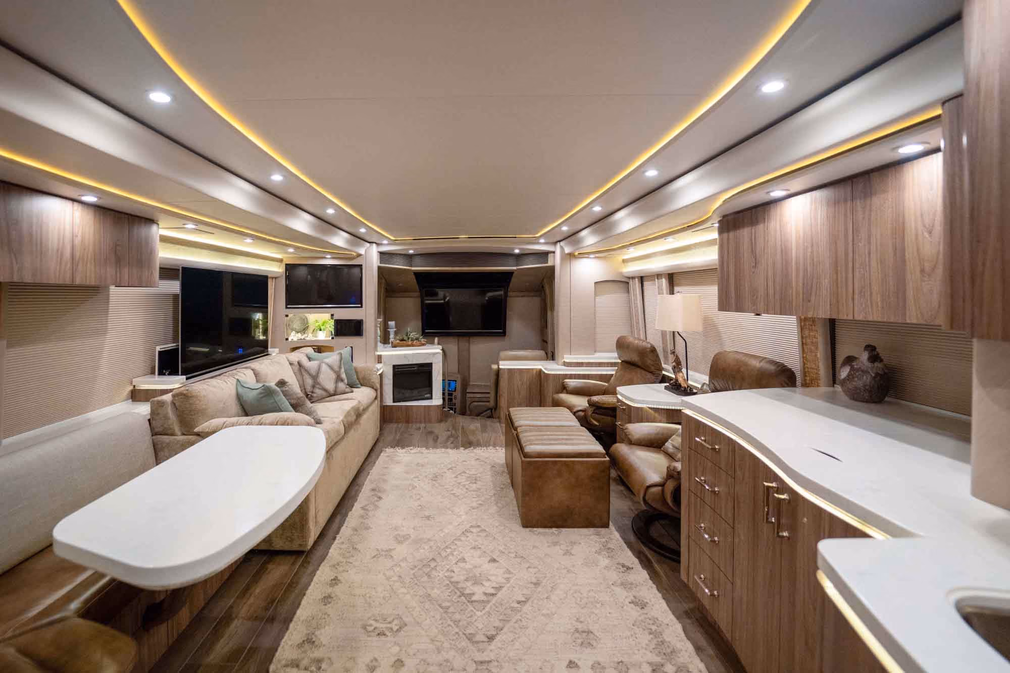 Interior finish and trim detail in Marathon Coach 1287