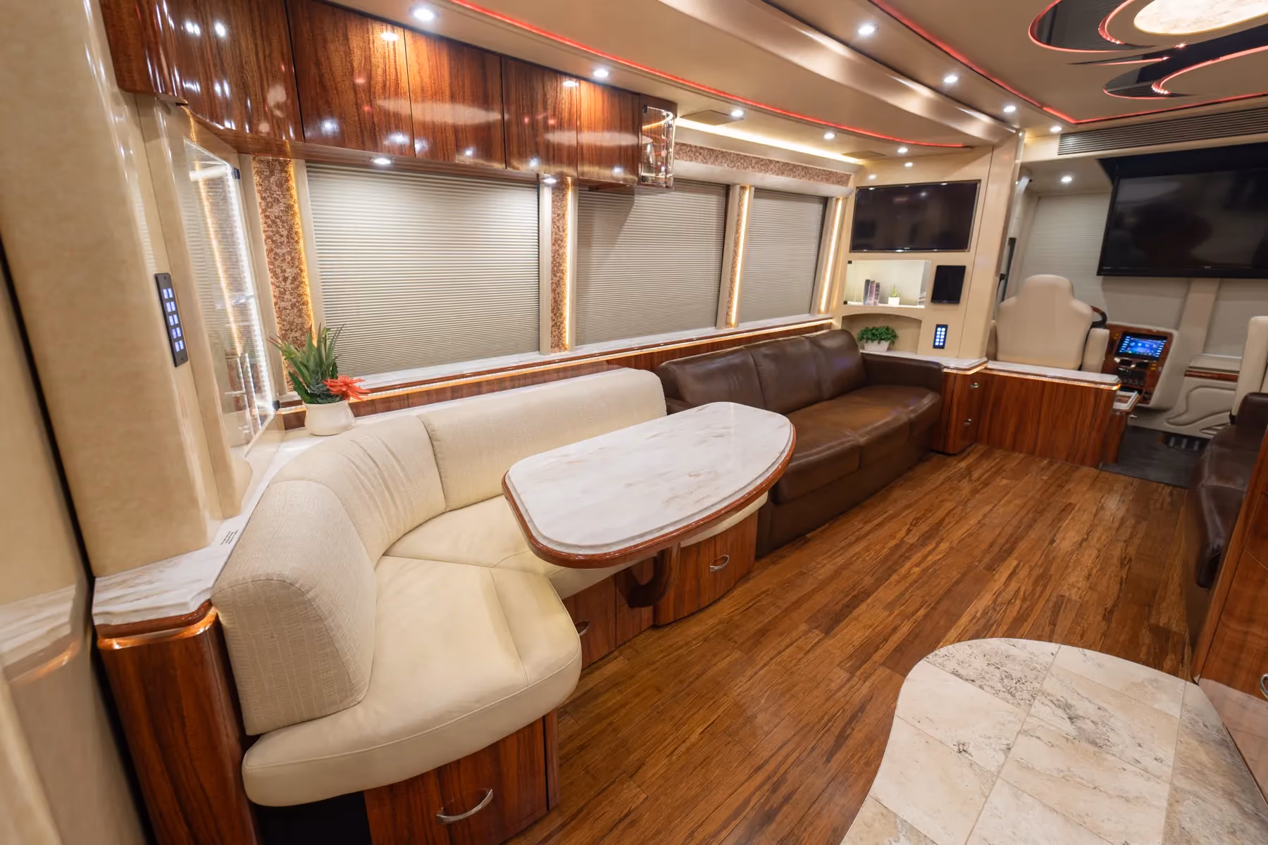 Interior view of Marathon Coach 1225
