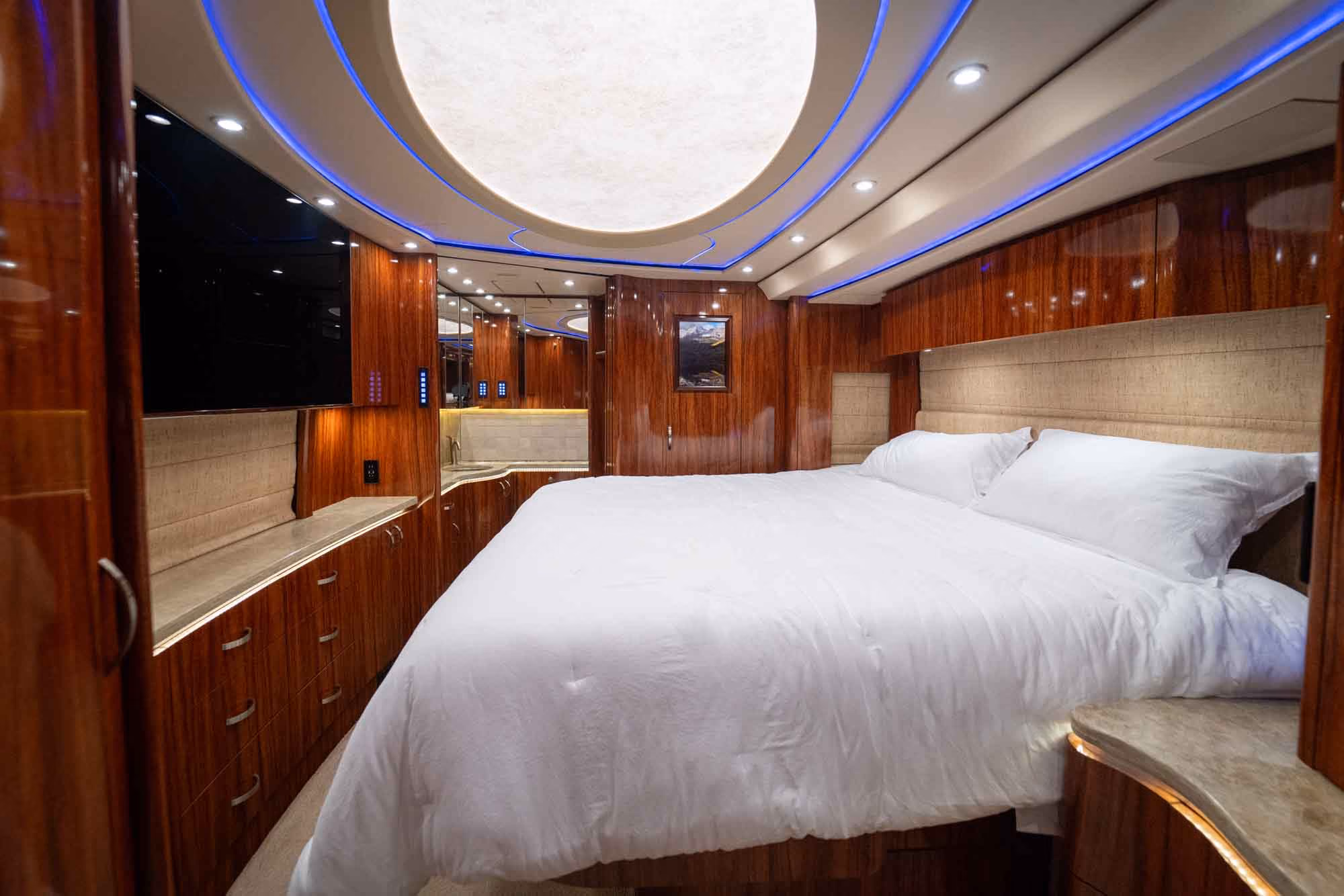 Interior rear bedroom suite of Marathon Coach 1253