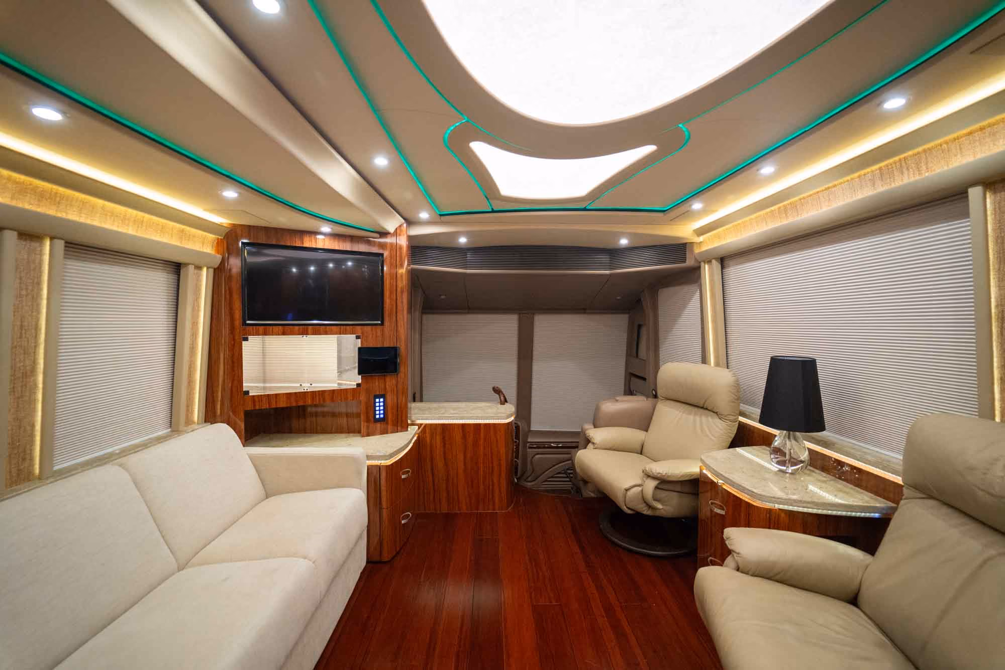 Exterior storage bay of Marathon Coach 1253 with Canadian heat option per bay